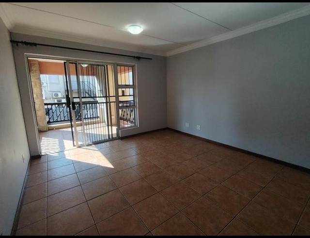 2 BEDROOM PROPERTY TO RENT IN CLUBVIEW